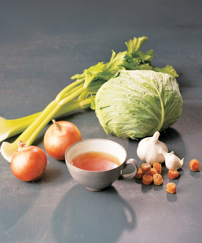 A fragrant and gently flavored “Western-style” soup, made with five ingredients sourced in Japan.