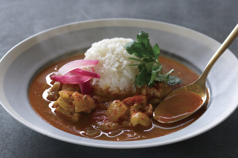 A Deep, Sophisticated Curry without Relying on Heat