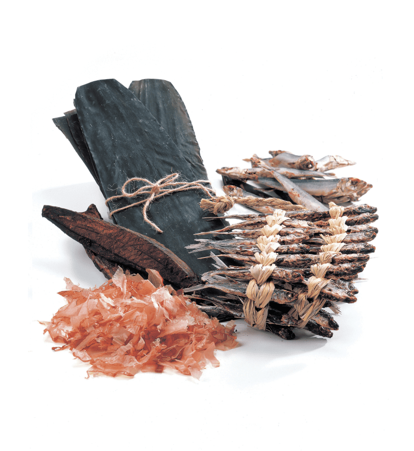 Kelp, bonito flakes, roasted flying fish, sardines, and round herring—the natural ingredients used in Kayanoya Dashi.