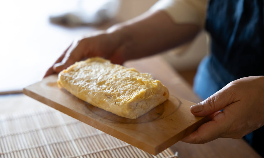 <i>Dashimaki Tamago</i> (Dashi Rolled Omelet)