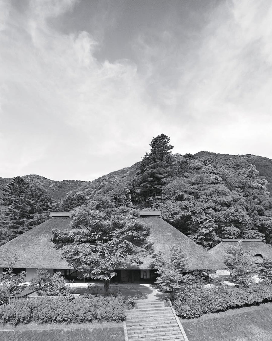 Part One: The home of Kayanoya Dashi was in an area on the outskirts of Fukuoka City, known for its fireflies.