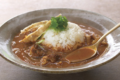 A Deep, Sophisticated Curry without Relying on Heat