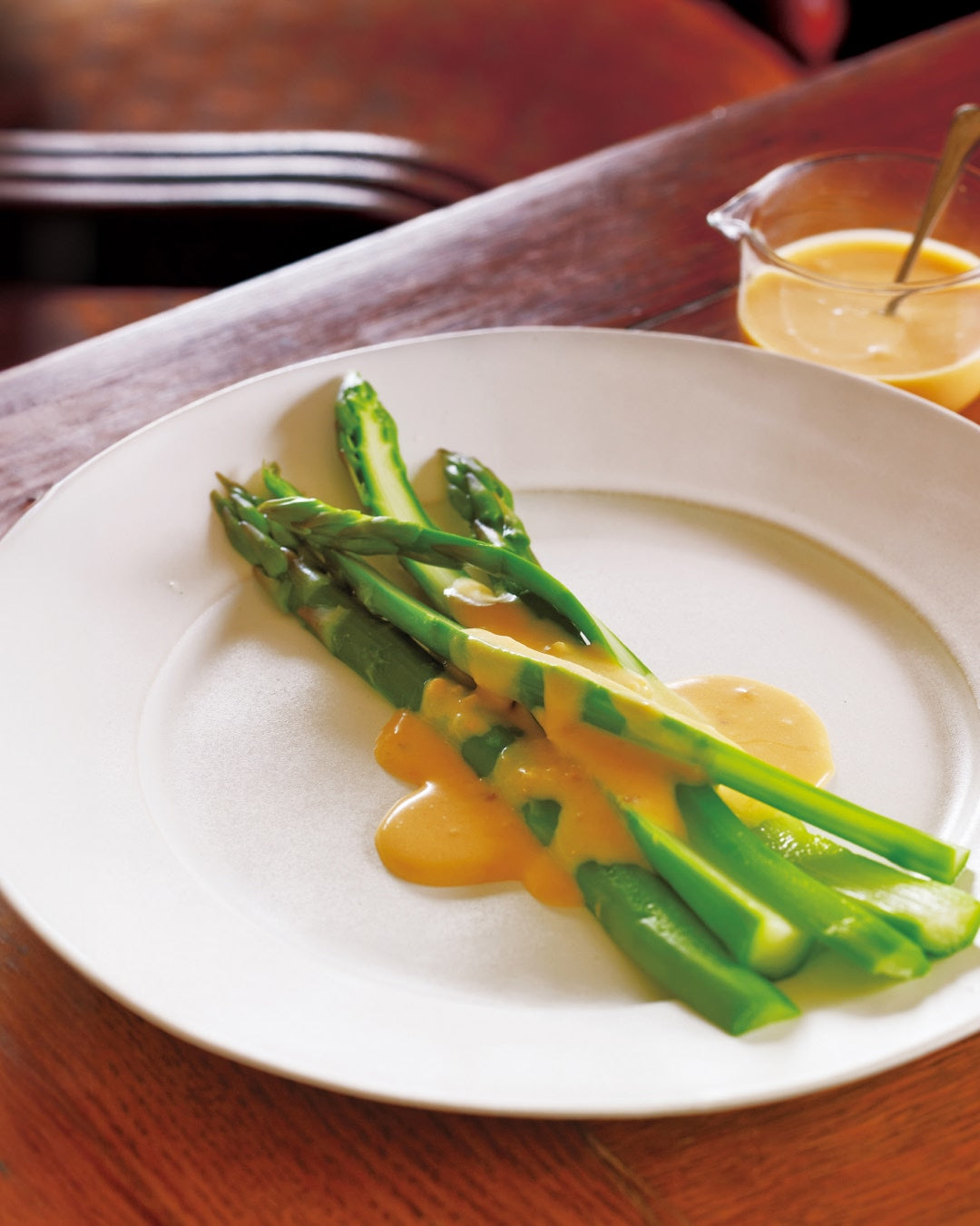 Spring Asparagus with Umami Hollandaise Sauce